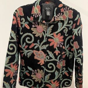 M.D.L. New York blk jacket w/floral brocade/tapestry pattern Sz M P2P 21’